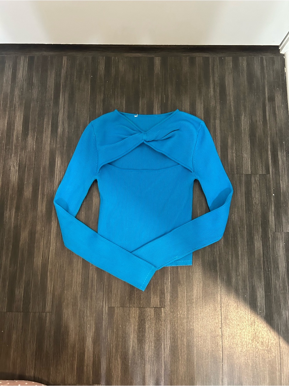 zara twist-front long sleeve top